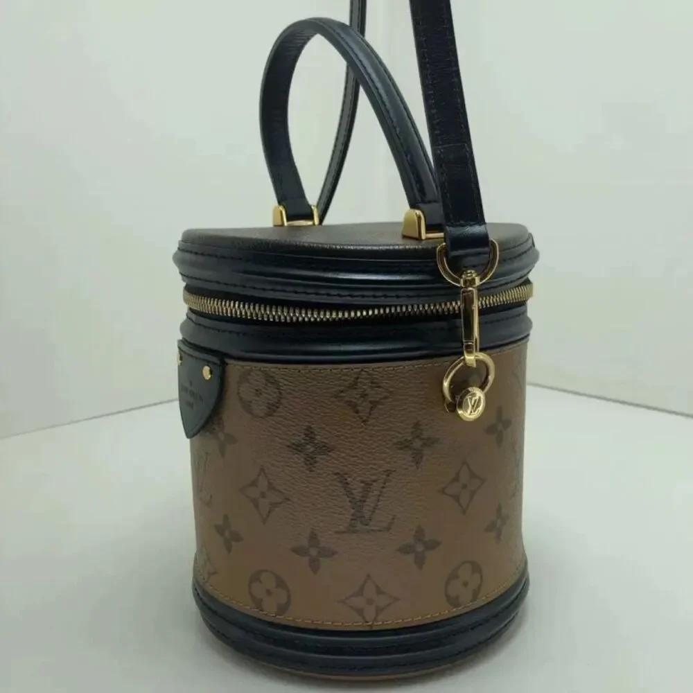 Louis Vuitton Women Pre-Loved Bag Very Good Condition